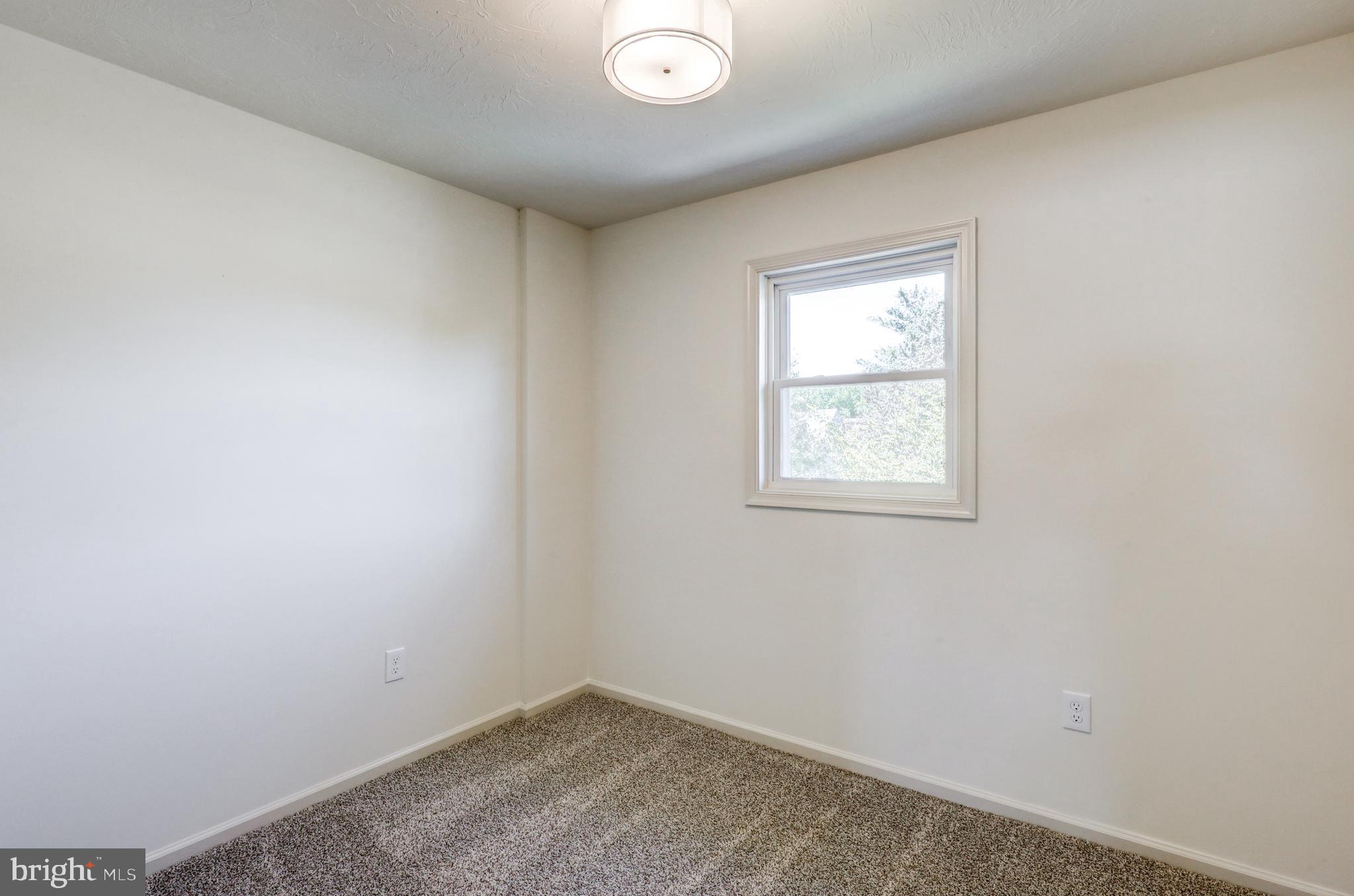 82 Allen Road Ephrata, PA 17522 - Photo 23 of 41 Gallery Image 23