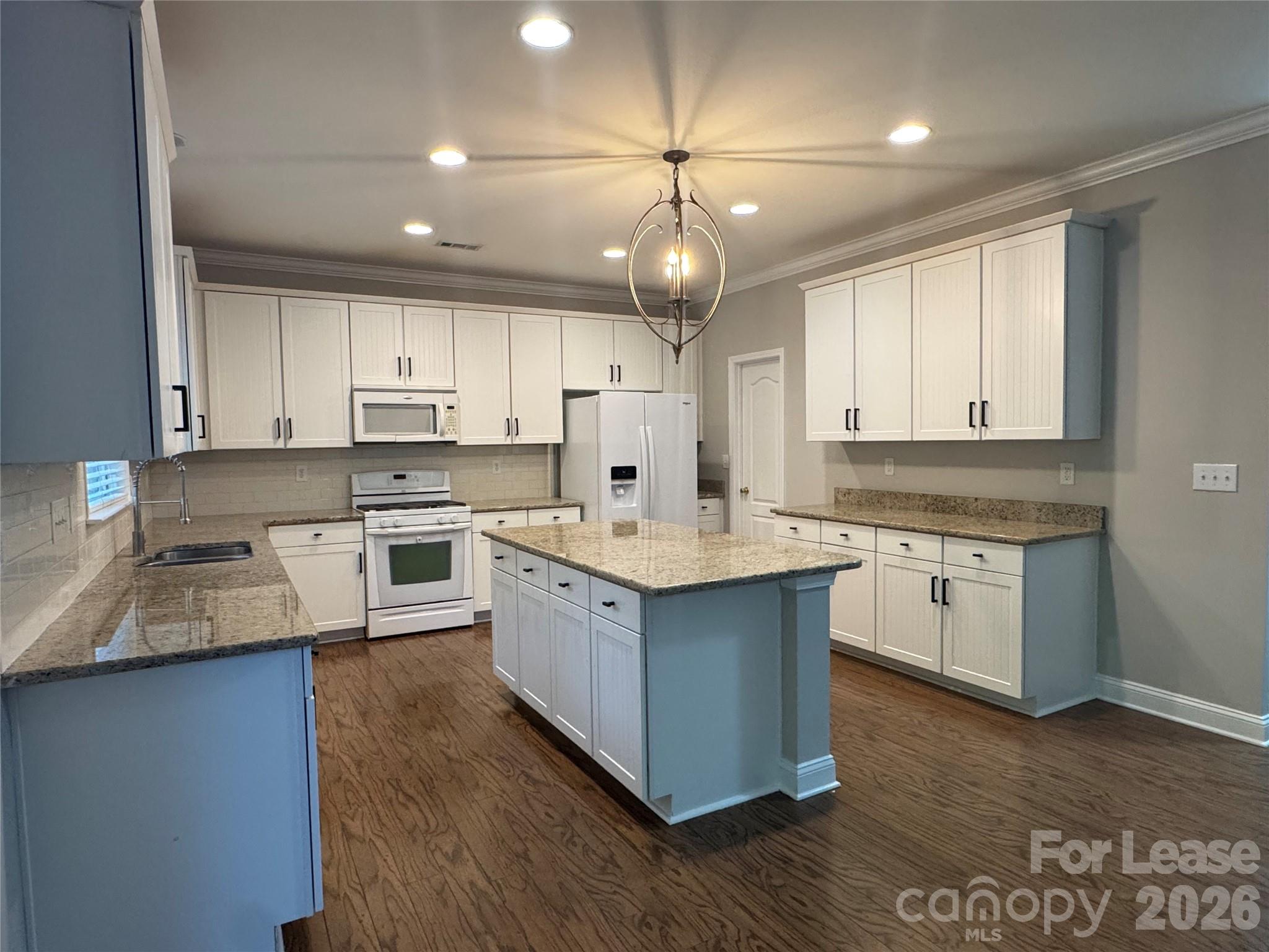 10921 Rousay Road Charlotte, NC 28278 - Photo 2 of 15
