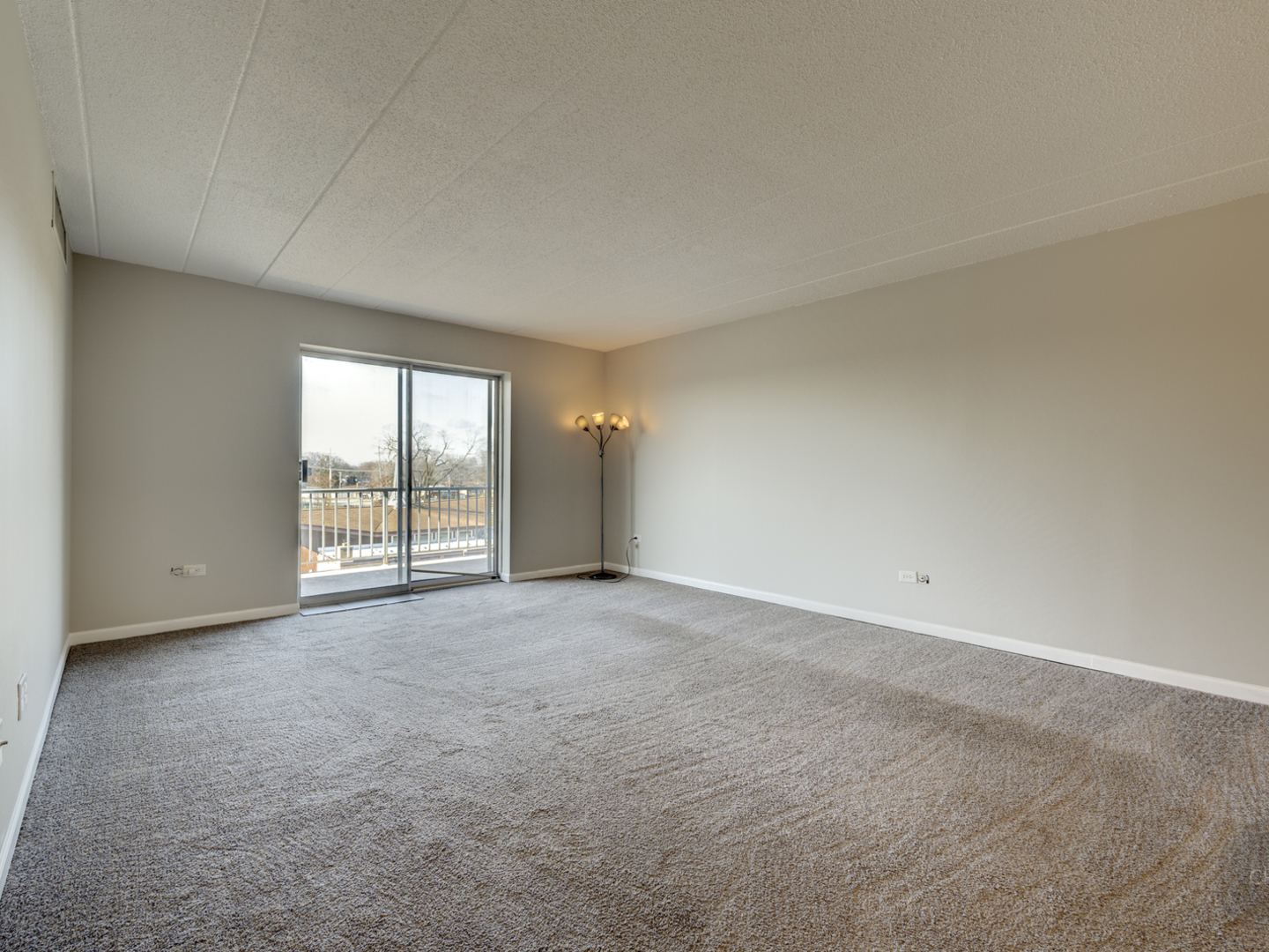 100 West Butterfield Road, Unit 405N Elmhurst, IL 60126 - Photo 12 of 27