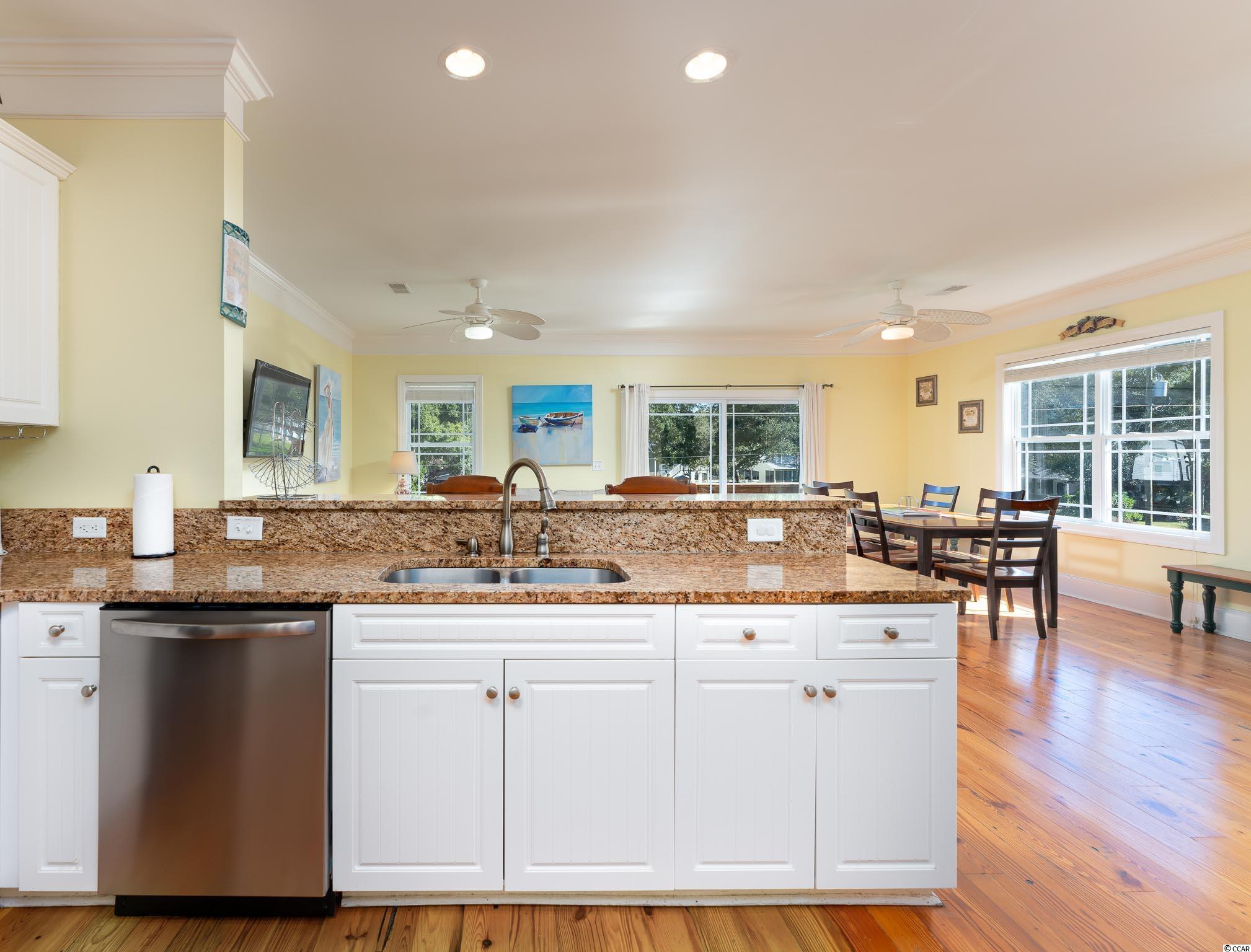 507 Seabreeze Drive Murrells Inlet, SC 29576 - Photo 10 of 40