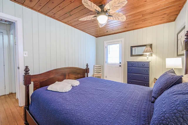 $879,000 | 405 Palmetto Boulevard, Edisto Island, SC 29438