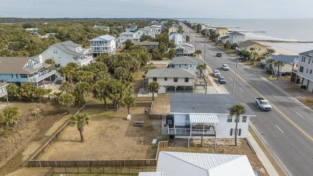 $879,000 | 405 Palmetto Boulevard, Edisto Island, SC 29438