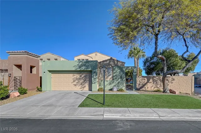 $515,000 | 194 Twin Towers Avenue, Las Vegas, NV 89123