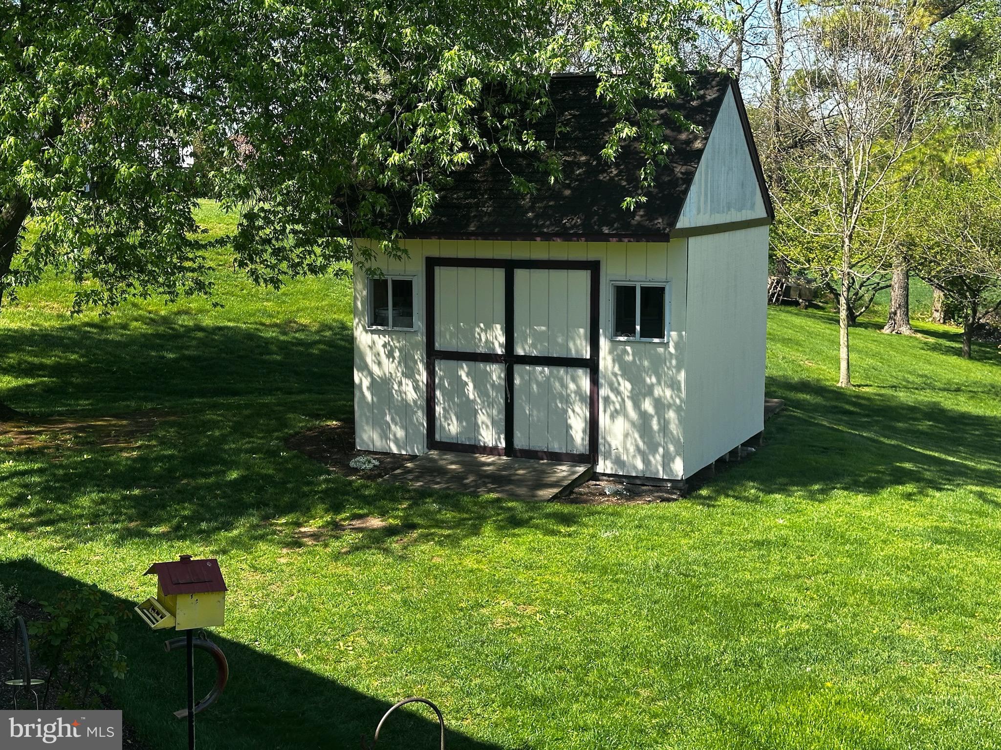 2117 Bainbridge Road Elizabethtown, PA 17022 - Photo 35 of 41 SHED