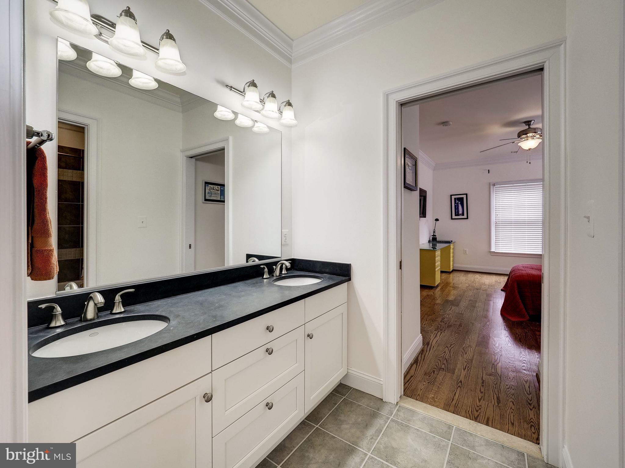 7612 Exeter Road Bethesda, MD 20814 - Photo 34 of 55 Third Bath
