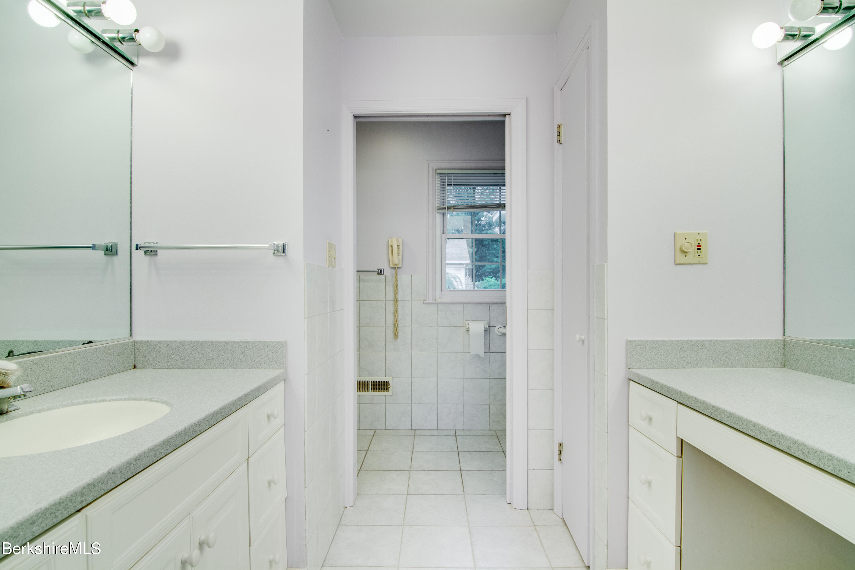 205 Eleanor Road Pittsfield, MA 01201 - Photo 22 of 46 205ElenorPittsfield-22