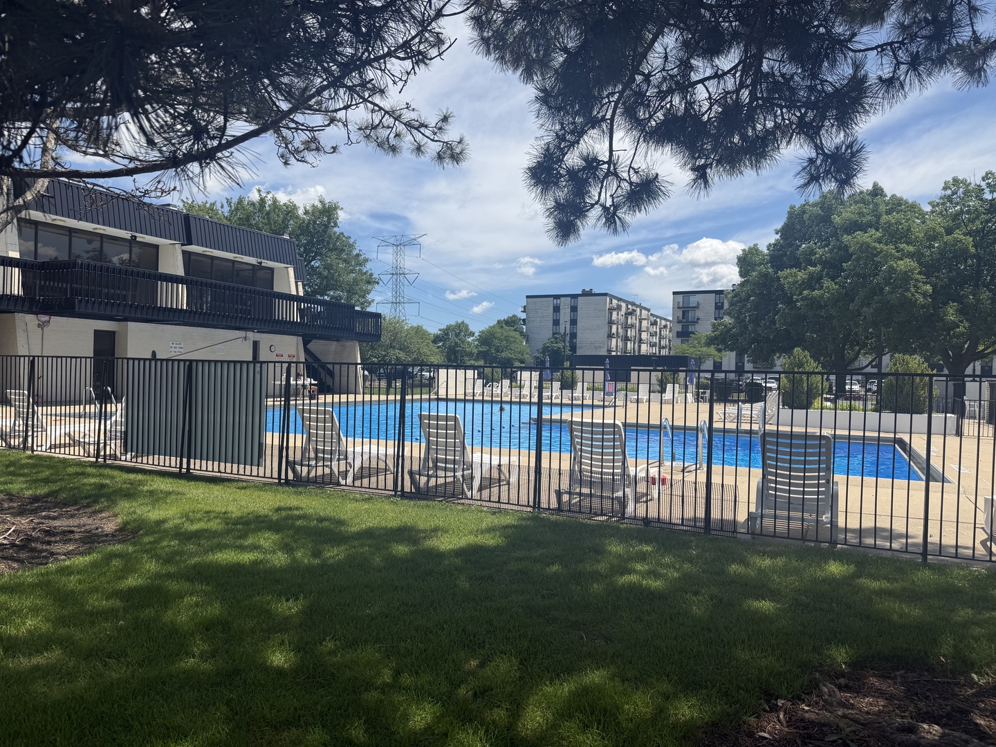 9701 Dee Road, Unit 4K Niles, IL 60714 - Photo 11 of 11