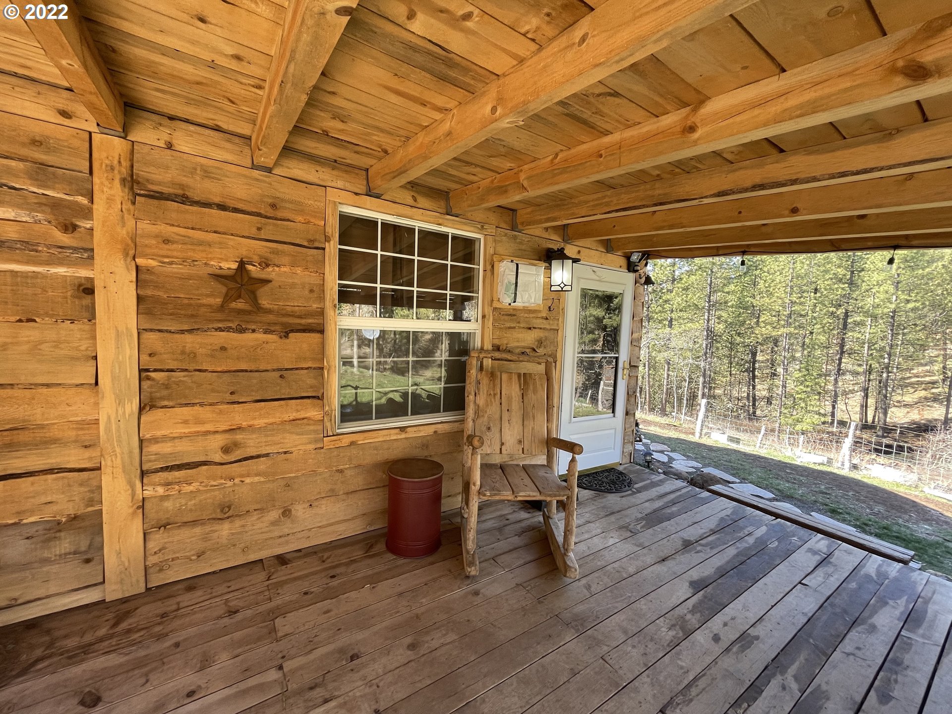679 Turkey Ranch Road Goldendale, WA 98620 - Photo 3 of 26 Porch