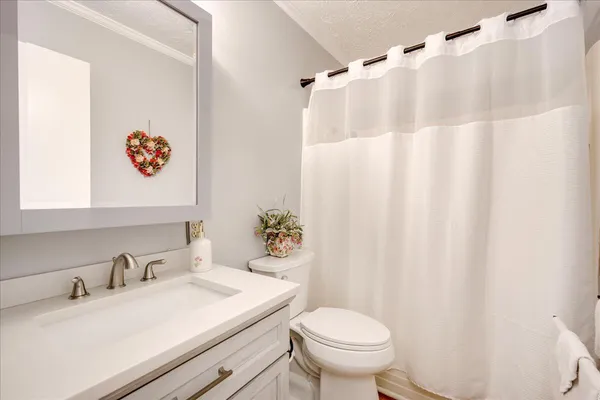 $200,000 | 102 Peachtree Street, Wrens, GA 30833