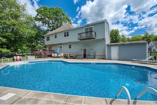 6 Mohawk Road Raynham, MA 02767 - Photo 34 of 41