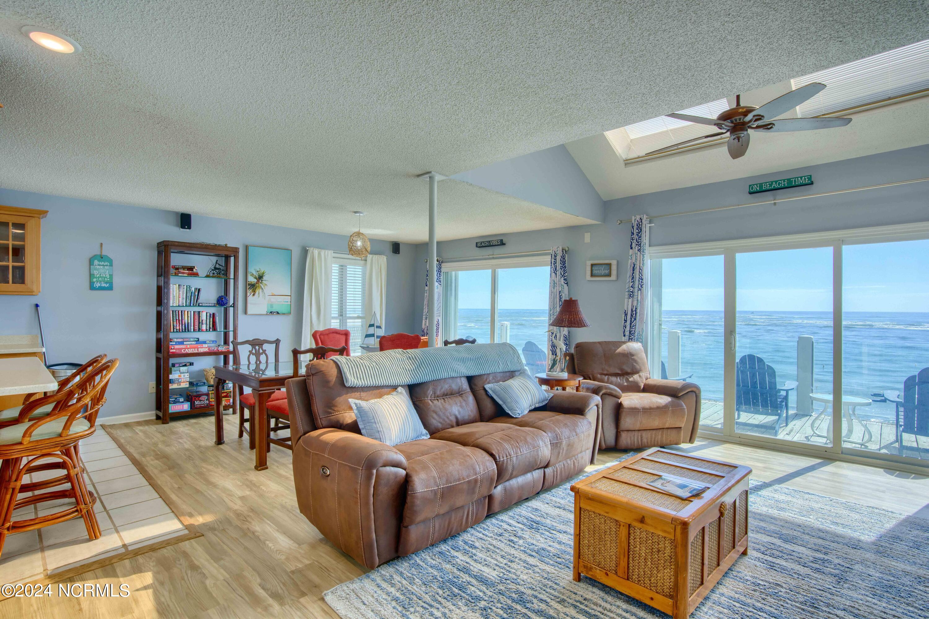 2362 New River Inlet Road North Topsail Beach, NC 28460 - Photo 15 of 49 2362 New River Inlet Road - Interiors -