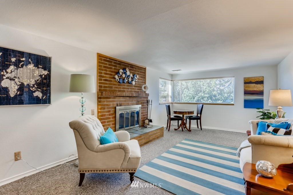 3828 46th Avenue Southwest Seattle, WA 98116 - Photo 18 of 29