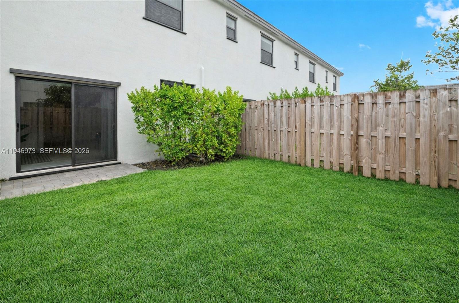 13236 Southwest 286th Street Homestead, FL 33033 - Photo 16 of 23 a view of a back yard of the house