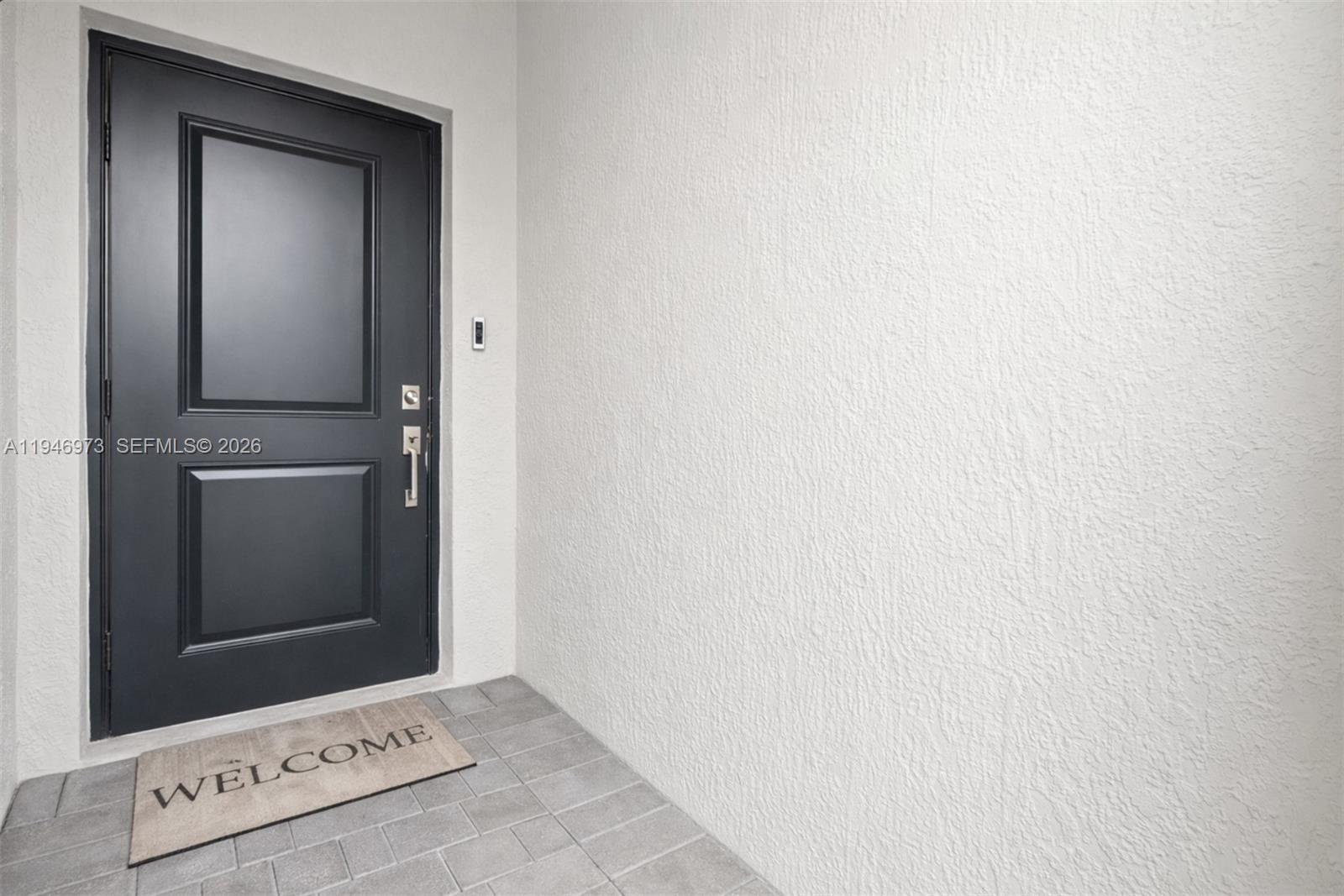 13236 Southwest 286th Street Homestead, FL 33033 - Photo 2 of 23 a view of a hallway