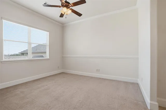 $8,000 | 3725 West 5th Street, Fort Worth, TX 76107