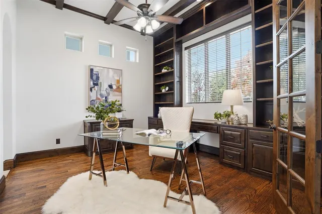 $8,000 | 3725 West 5th Street, Fort Worth, TX 76107