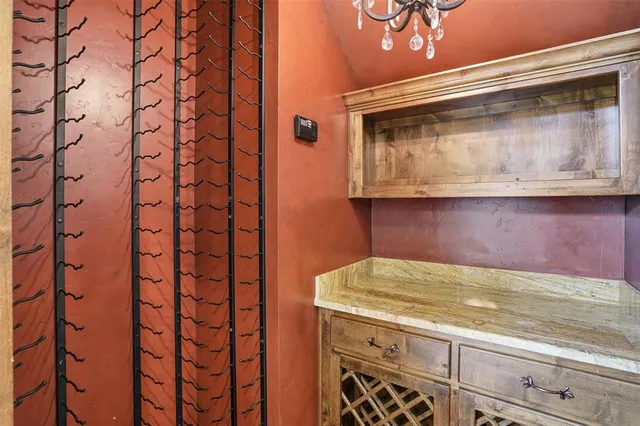 $8,000 | 3725 West 5th Street, Fort Worth, TX 76107