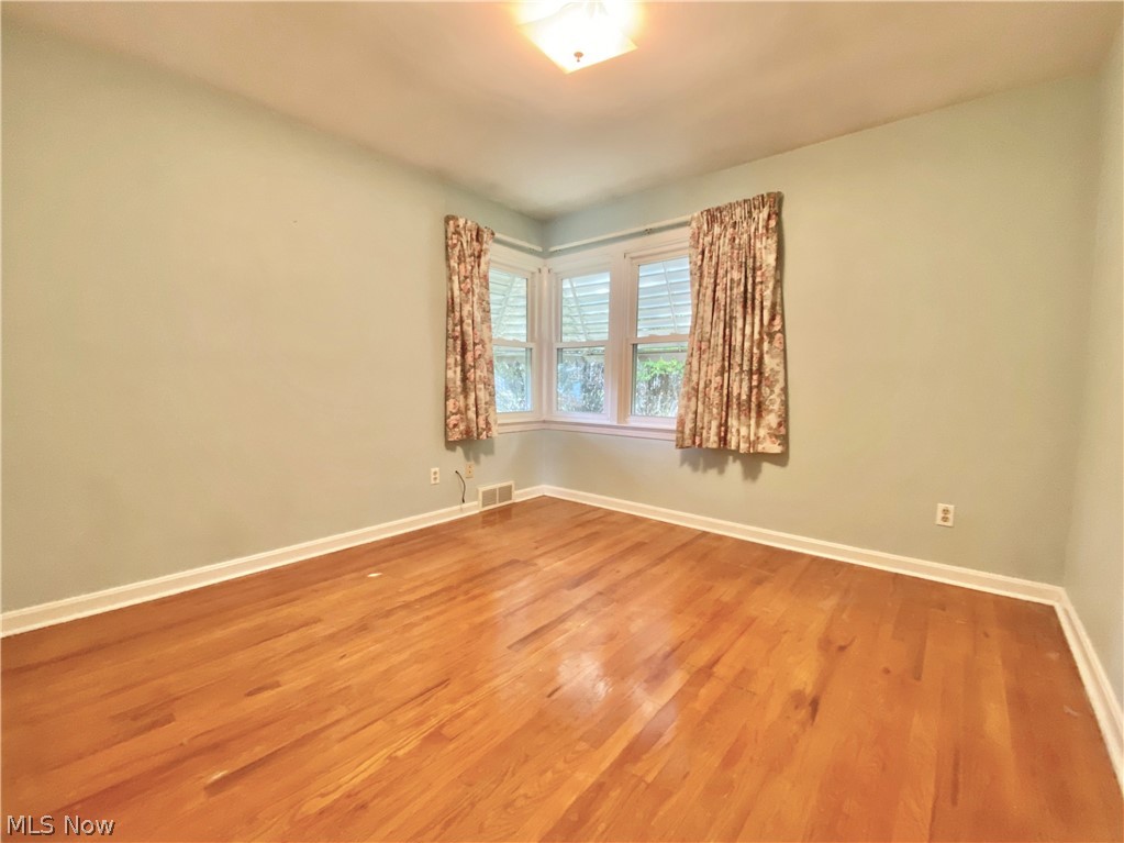 2867 Chestnut Road Independence, OH 44131 - Photo 11 of 20