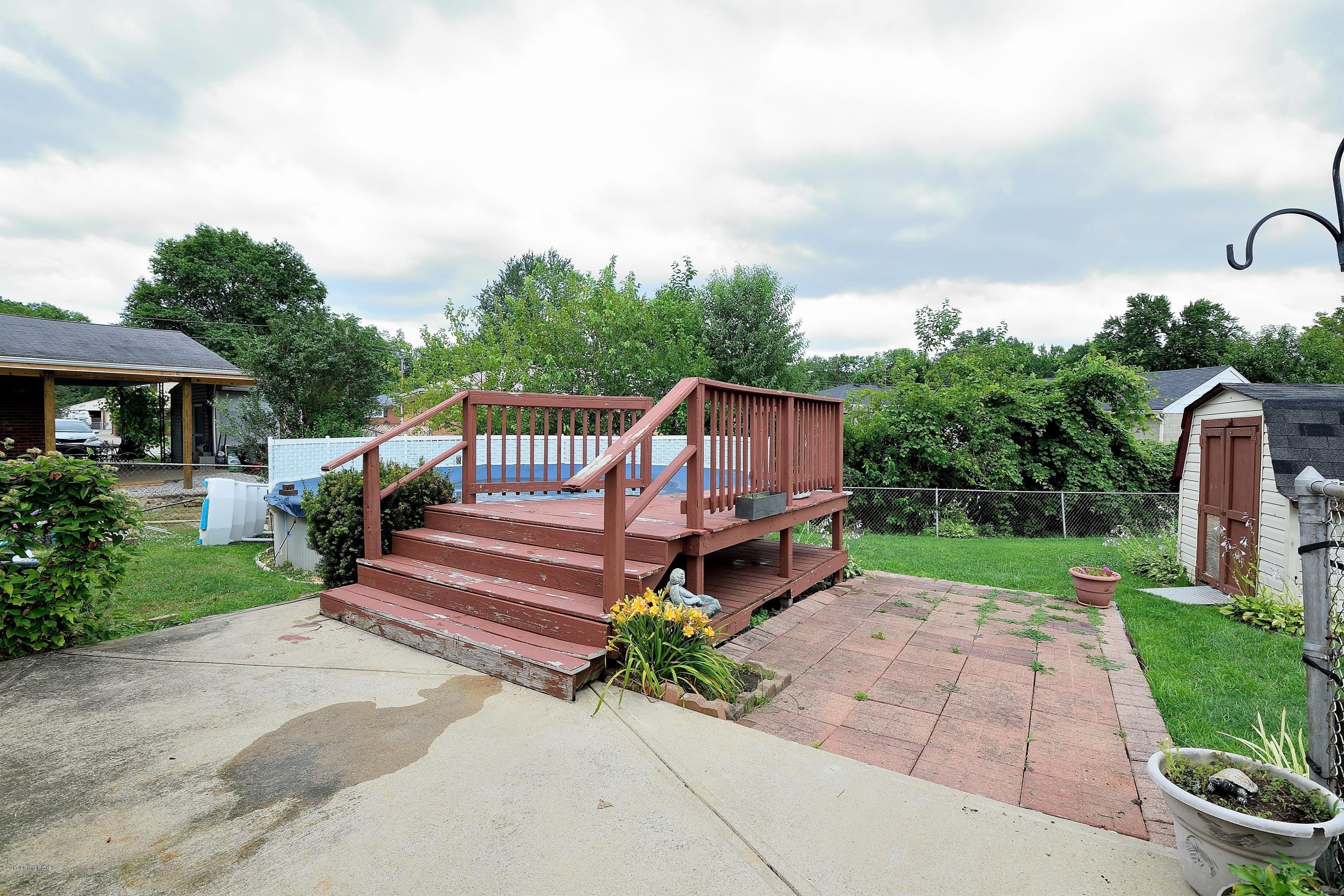 723 Palatka Road Louisville, KY 40214 - Photo 28 of 30 023_Above Ground Pool wPlatform