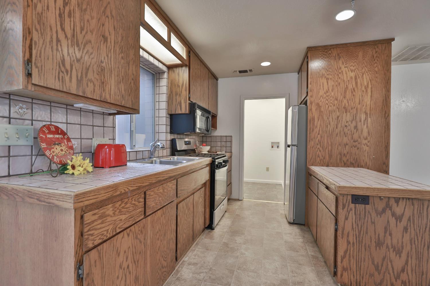 4773 Jacarah Road Placerville, CA 95667 - Photo 57 of 94 Door from kitchen leds to Laundry room/pantry in ADU.