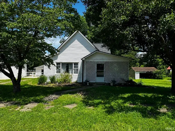 $69,900 | 205 East North Street, Winslow, IN 47598