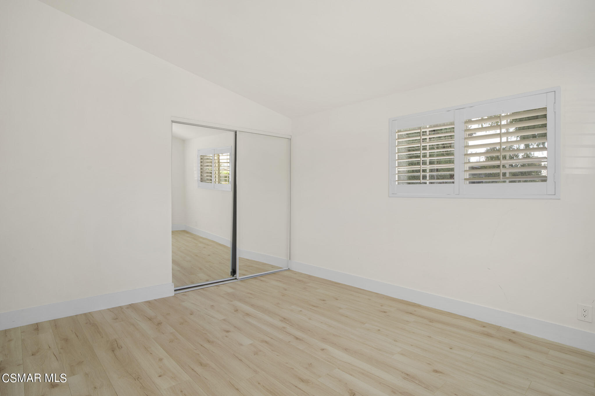 745 Royal Avenue Simi Valley, CA 93065 - Photo 16 of 42 Wonderful Wood-like Flooring