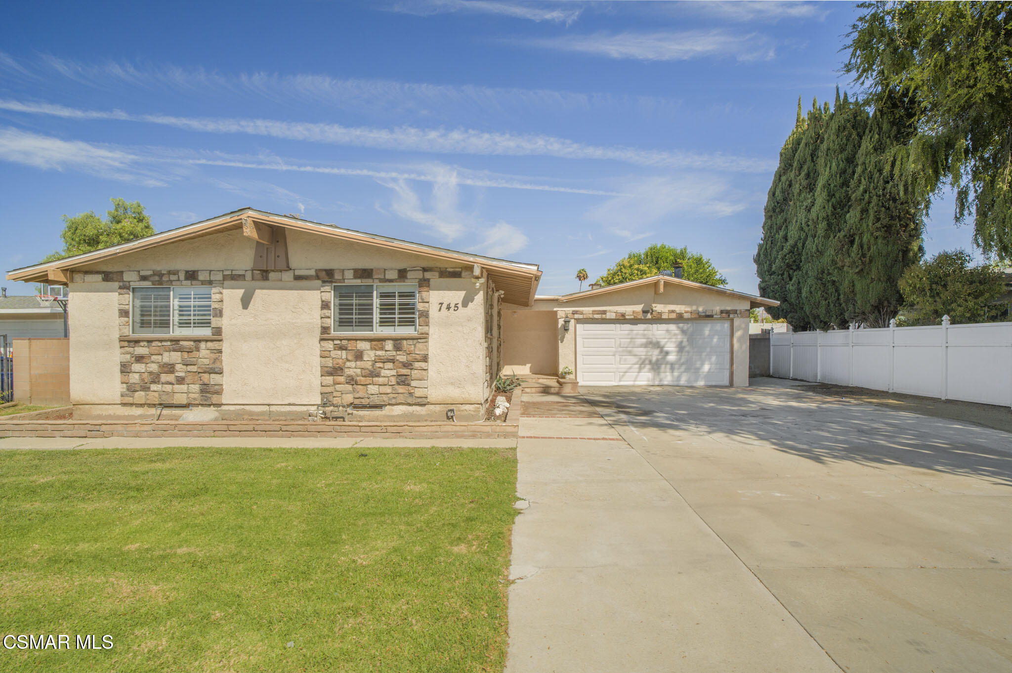 745 Royal Avenue Simi Valley, CA 93065 - Photo 40 of 42 You Have Arrived!