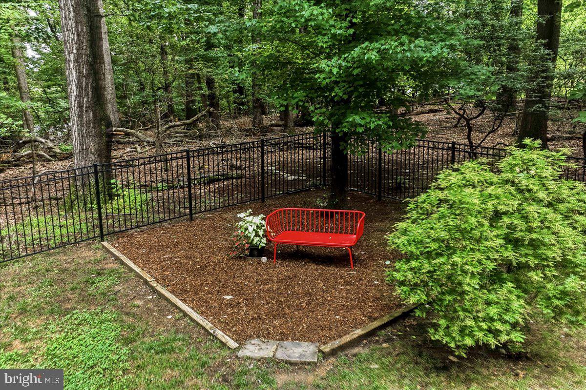 564 Pugh Road Wayne, PA 19087 - Photo 40 of 46 Front Yard