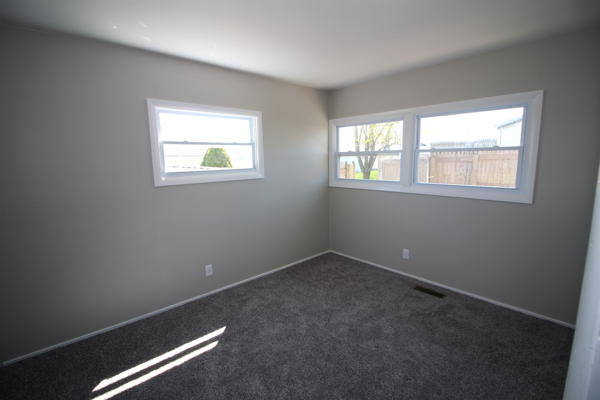 11712 Stopher Road Harlan, IN 46743 - Photo 14 of 23