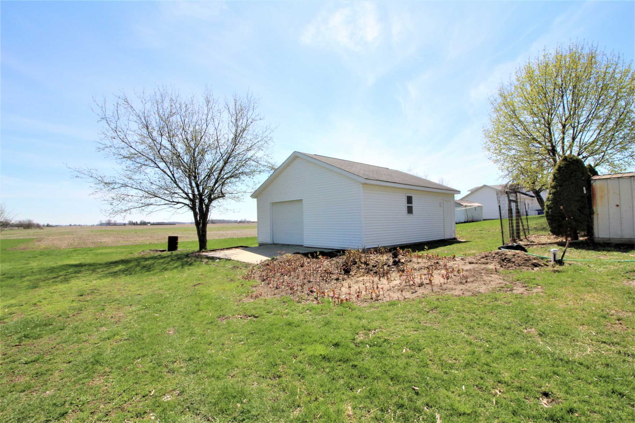 11712 Stopher Road Harlan, IN 46743 - Photo 19 of 23