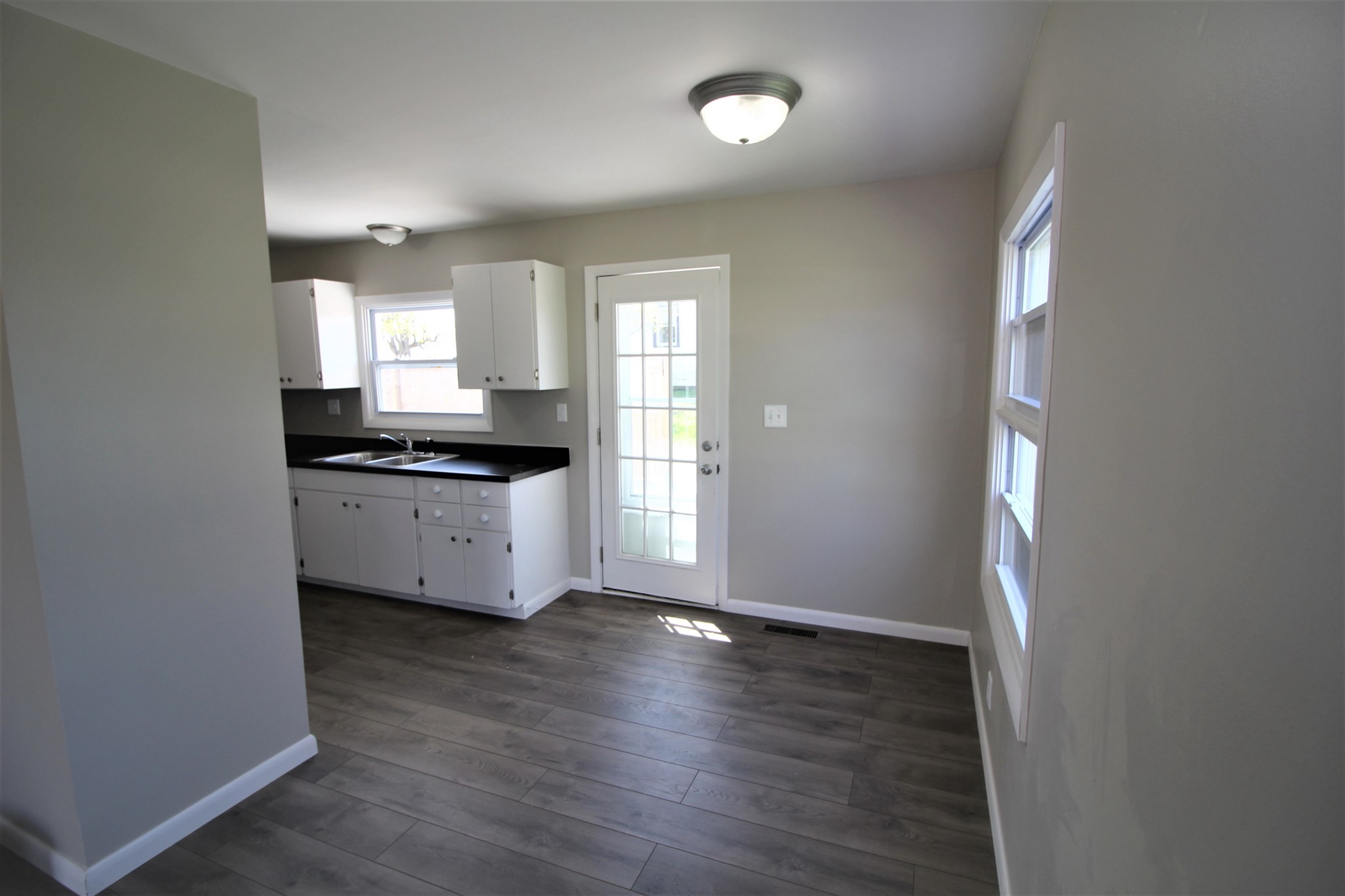 11712 Stopher Road Harlan, IN 46743 - Photo 10 of 23