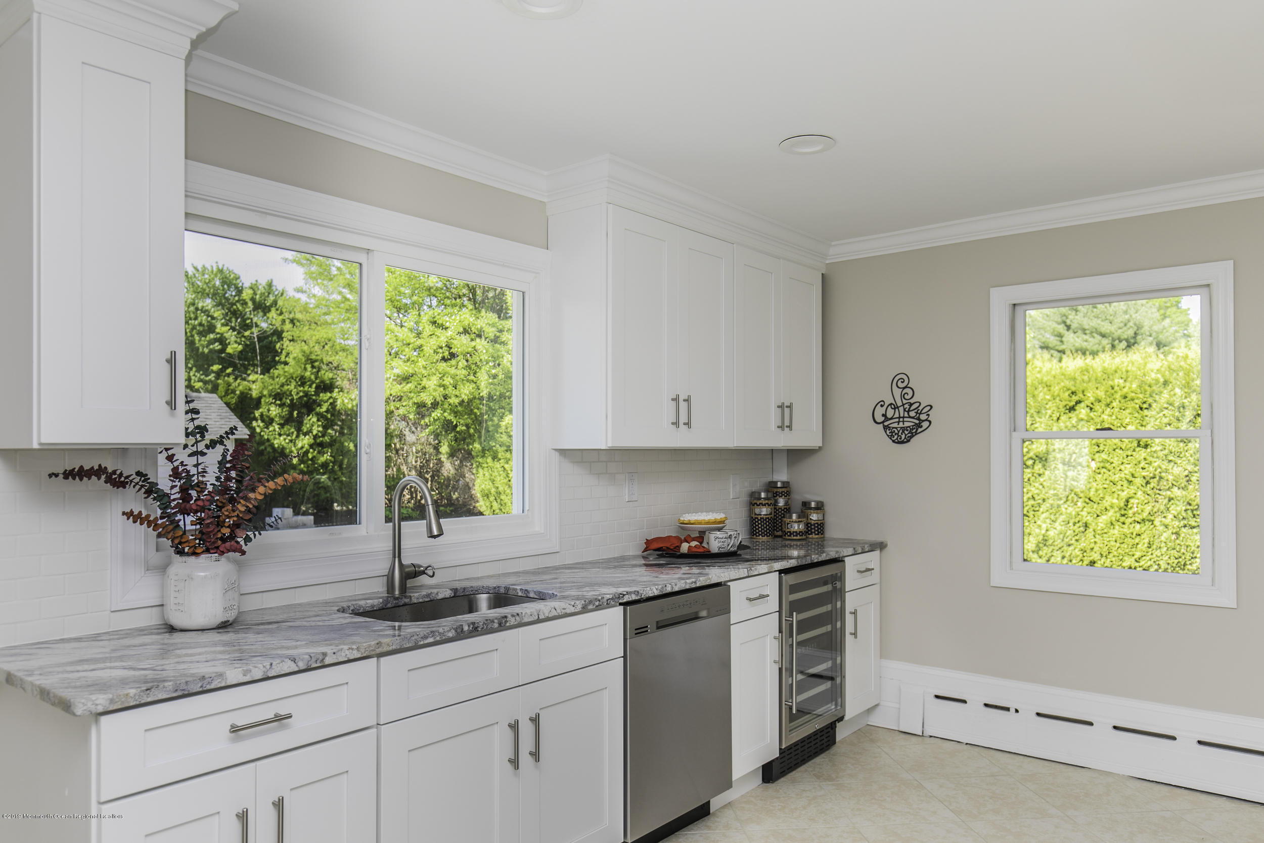 91 Dutch Lane Road Freehold, NJ 07728 - Photo 13 of 30 Dutch_24