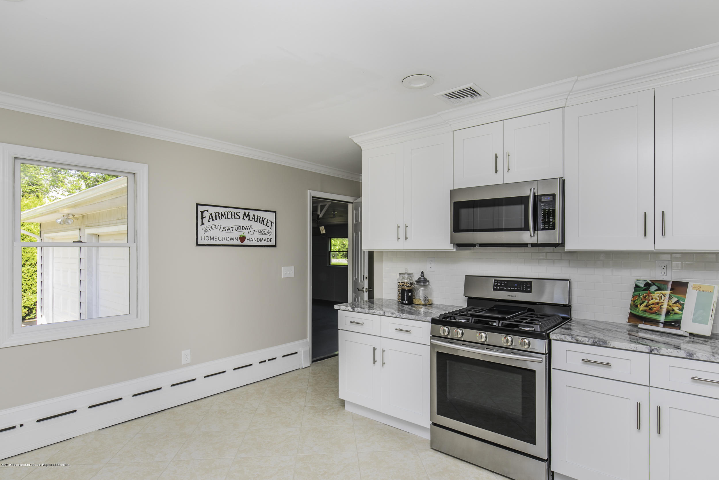 91 Dutch Lane Road Freehold, NJ 07728 - Photo 14 of 30 Dutch_25