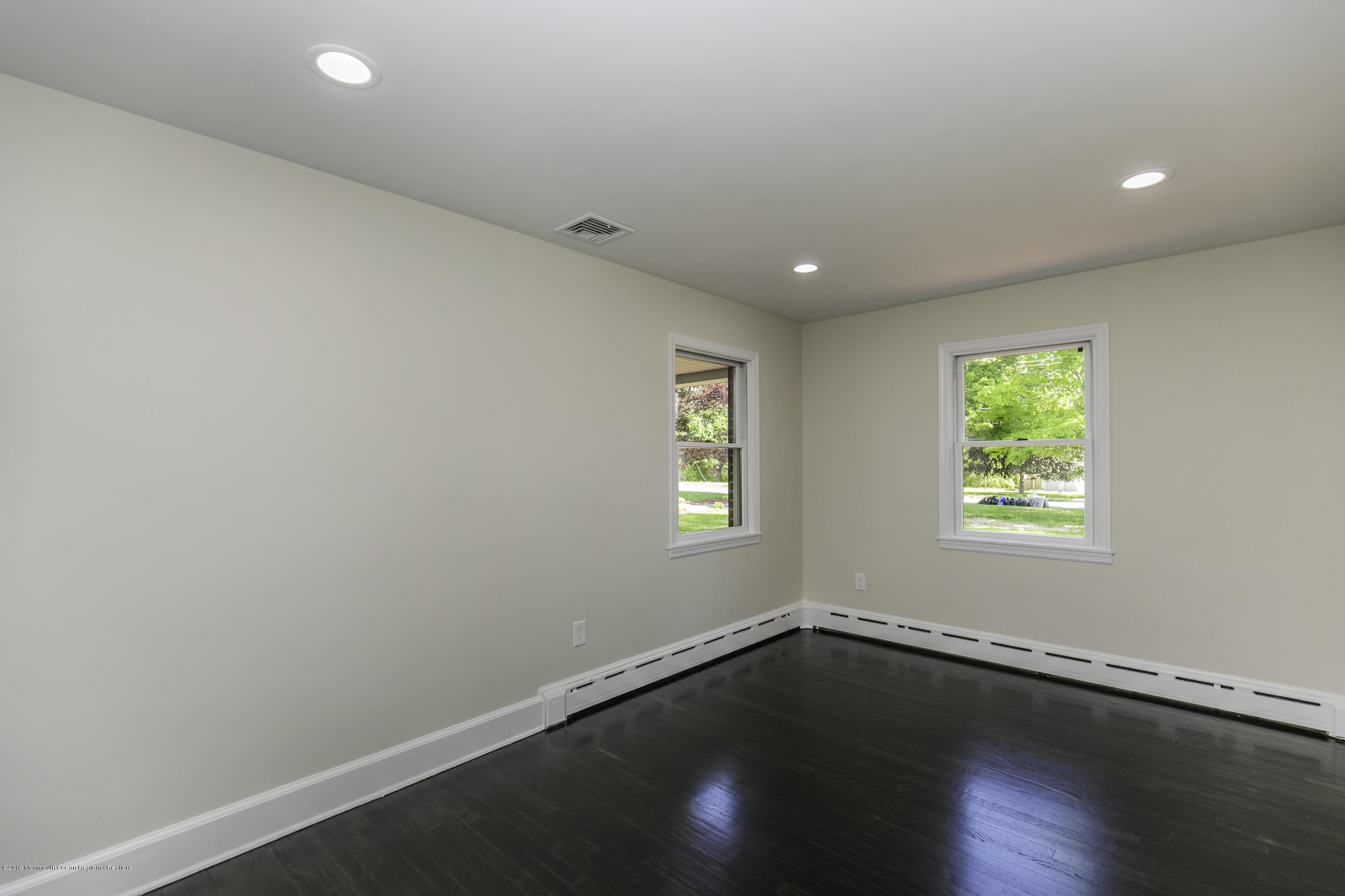 91 Dutch Lane Road Freehold, NJ 07728 - Photo 19 of 30 Dutch_33