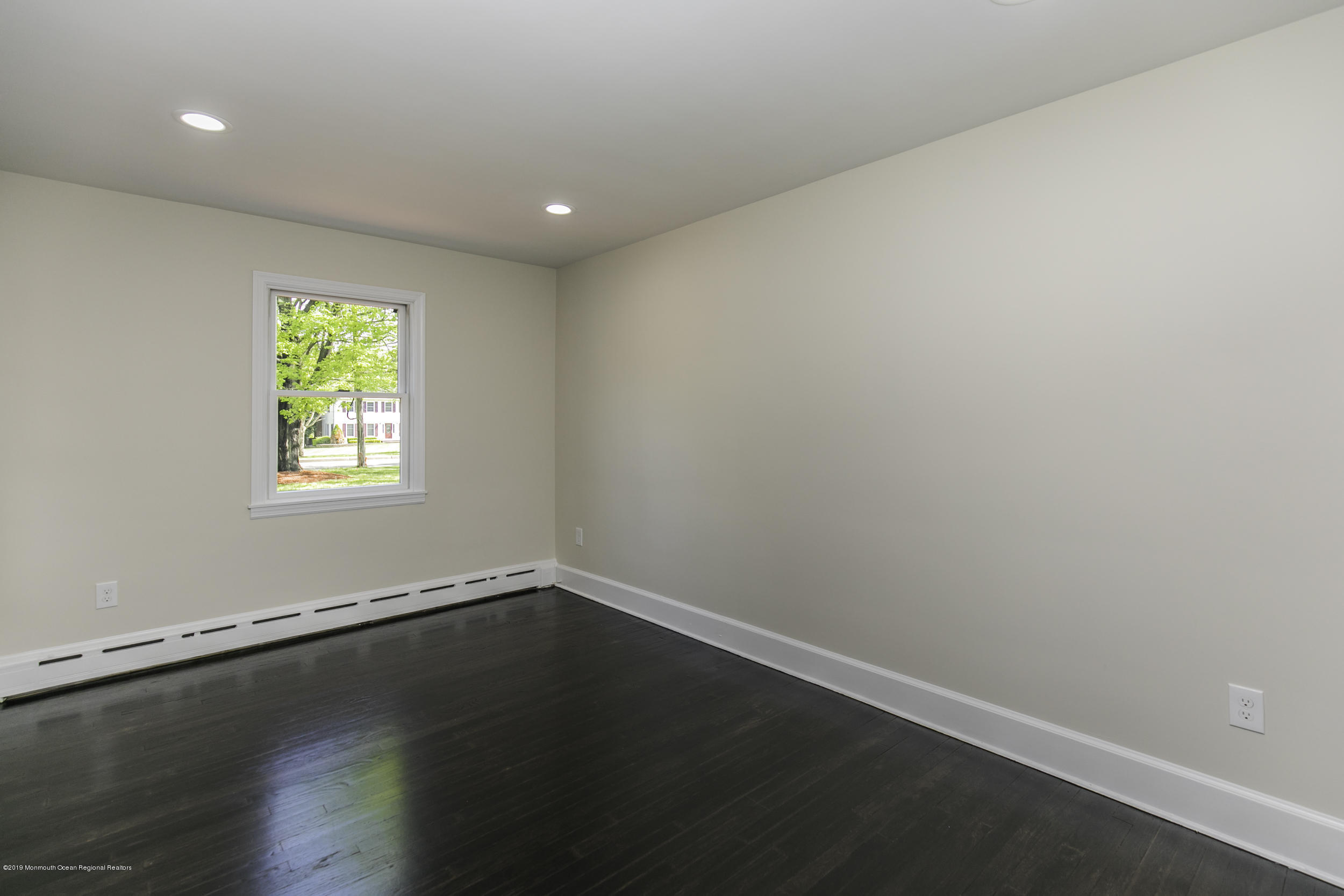 91 Dutch Lane Road Freehold, NJ 07728 - Photo 20 of 30 Dutch_34