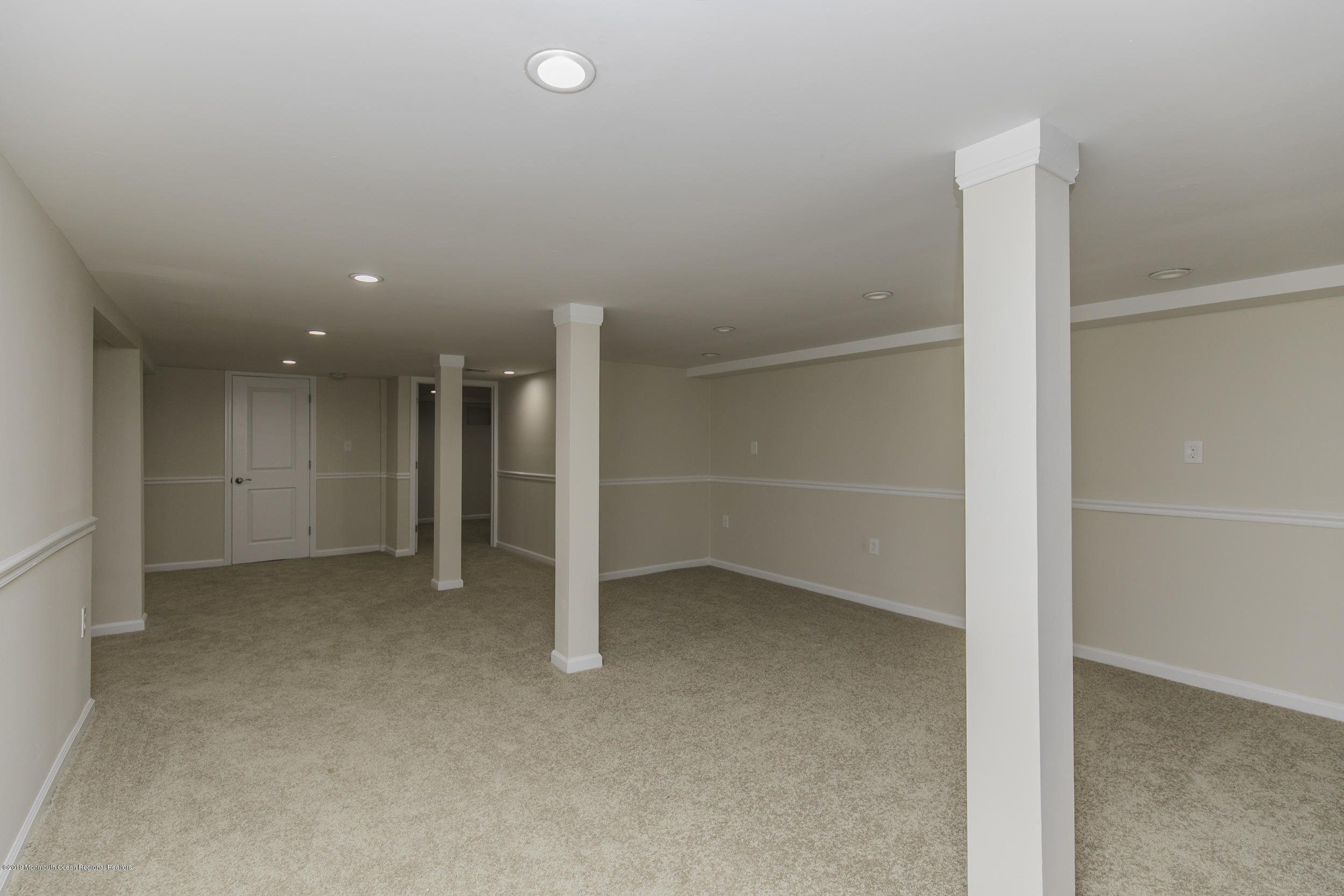 91 Dutch Lane Road Freehold, NJ 07728 - Photo 24 of 30 Dutch_47