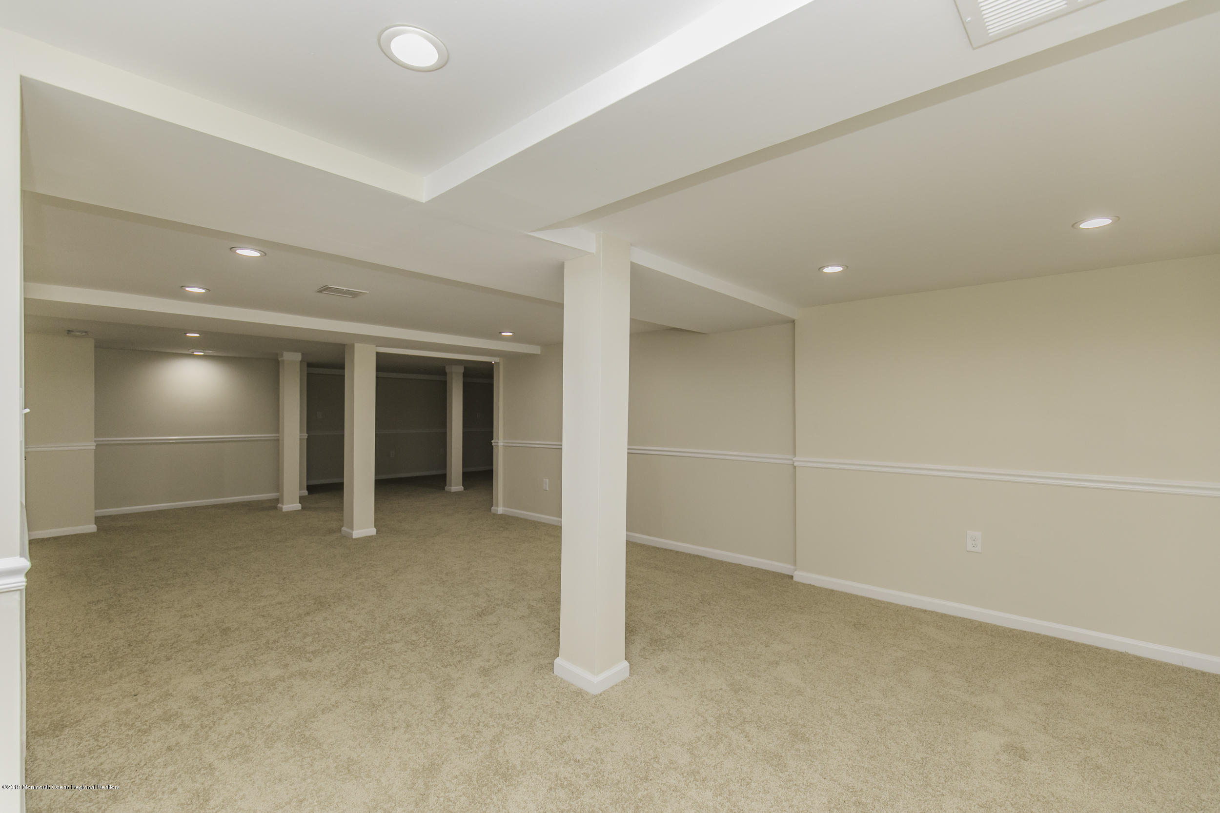 91 Dutch Lane Road Freehold, NJ 07728 - Photo 25 of 30 Dutch_55