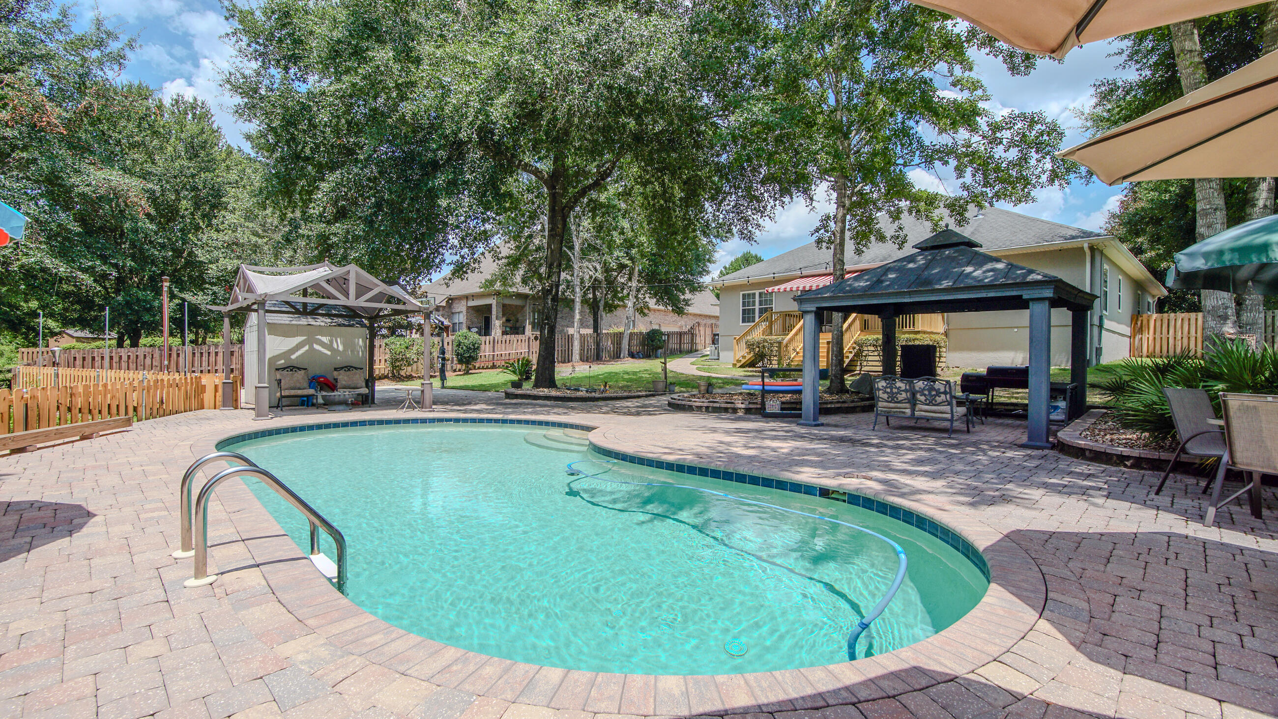 158 Whispering Way