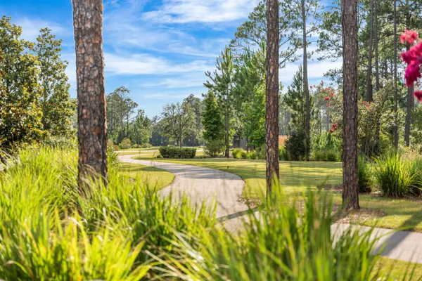 $628,500 | 158 Whispering Way, Freeport, FL 32439