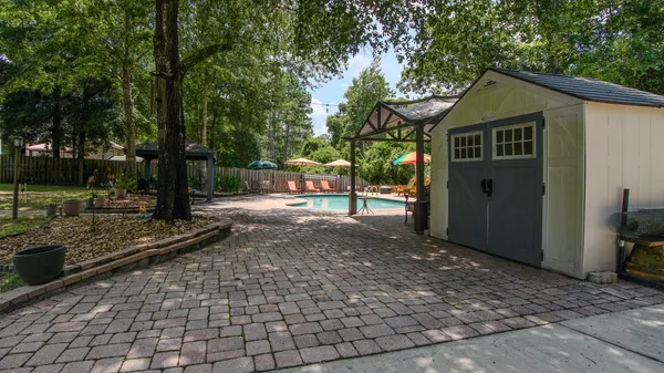 $628,500 | 158 Whispering Way, Freeport, FL 32439