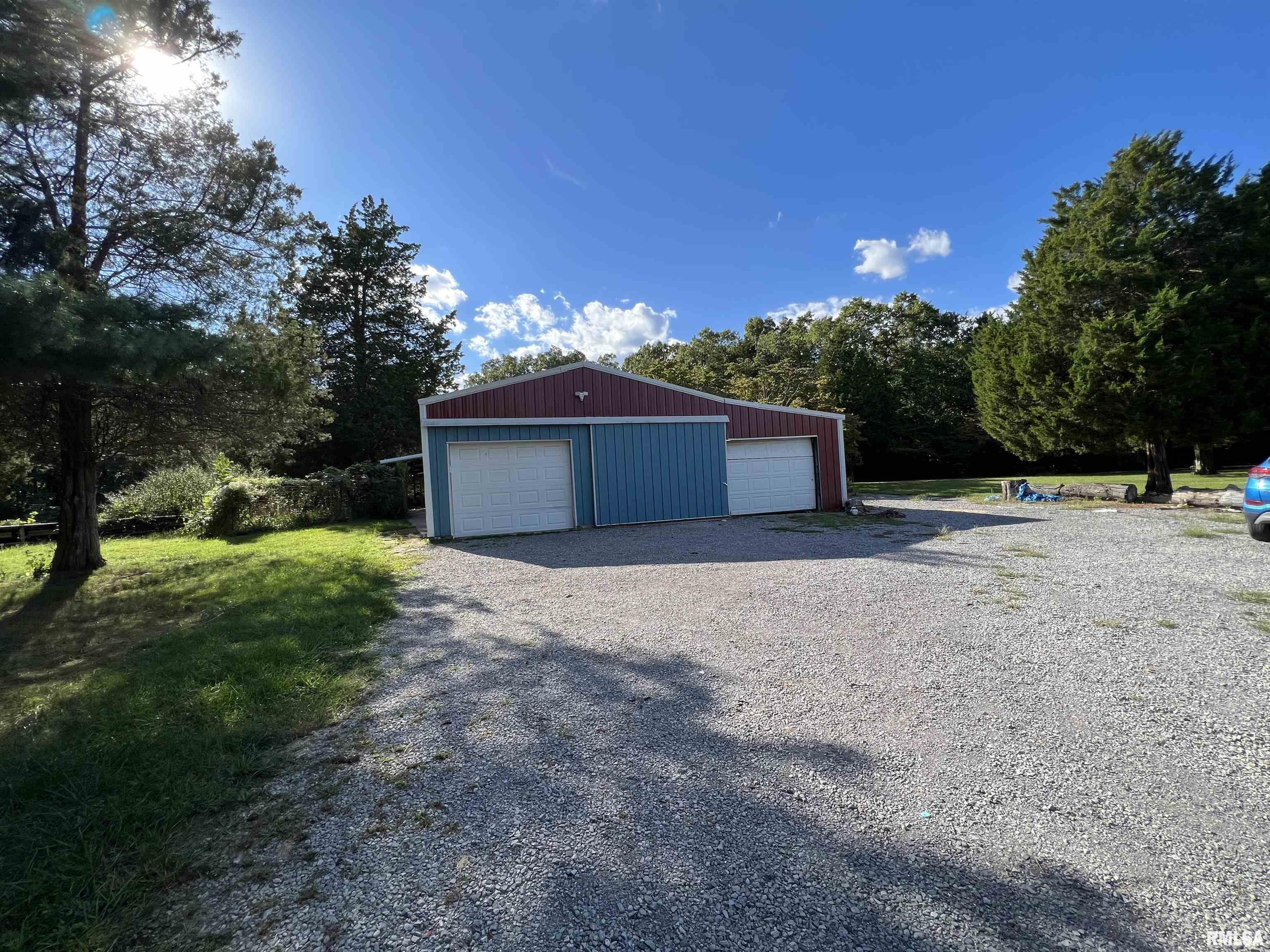 349 McKinney Chapel Road Marion, IL 62959 - Photo 6 of 26