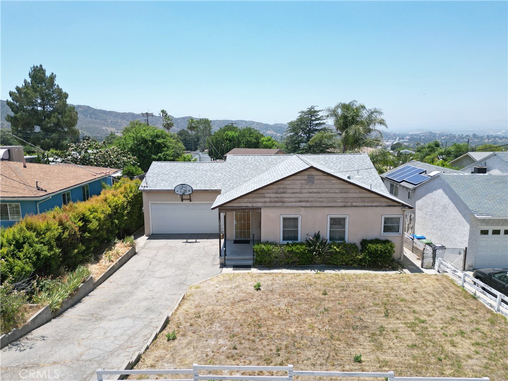 10515 Tujunga Canyon Boulevard Tujunga, CA 91042 - Photo 2 of 35 Frontal view