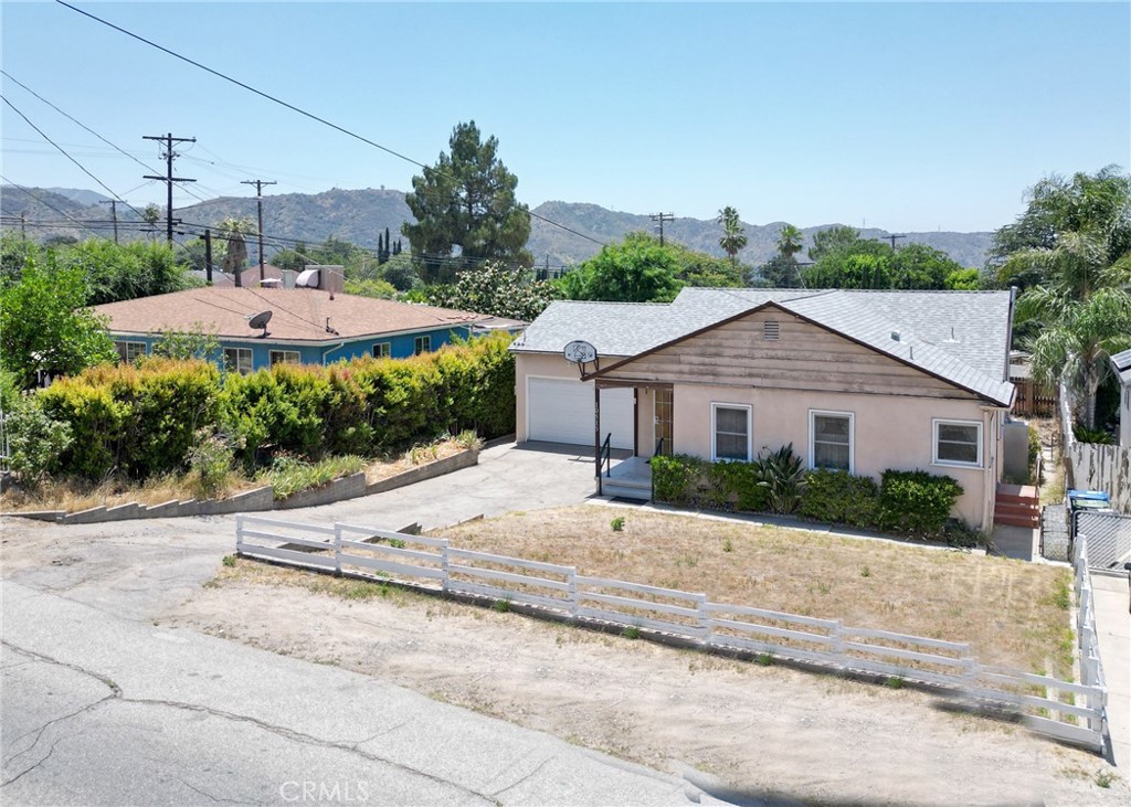 10515 Tujunga Canyon Boulevard Tujunga, CA 91042 - Photo 3 of 35 Frontal view