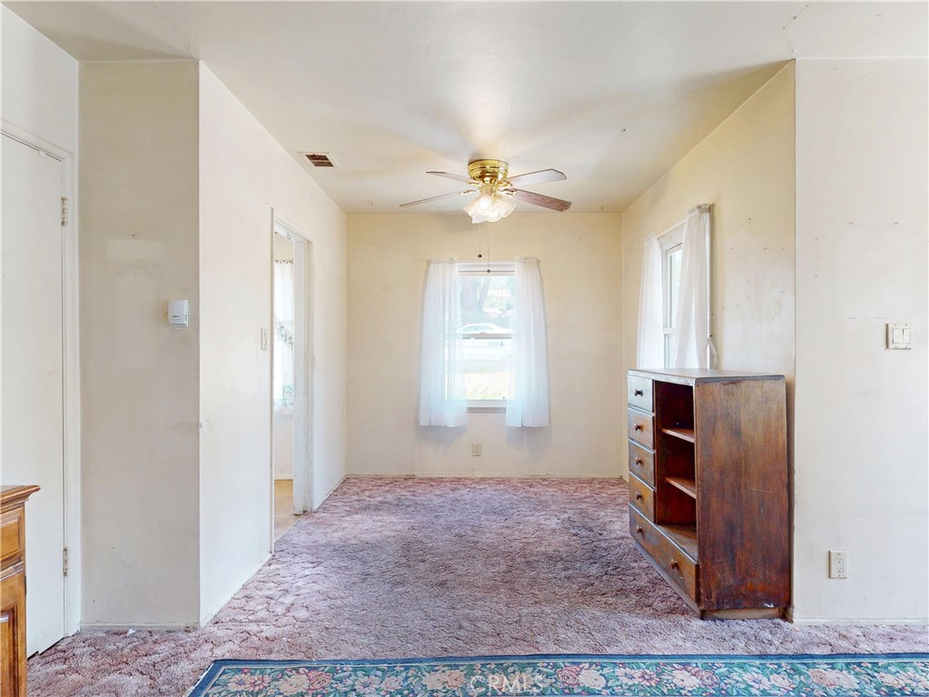 10515 Tujunga Canyon Boulevard Tujunga, CA 91042 - Photo 6 of 35 Living room to dining area
