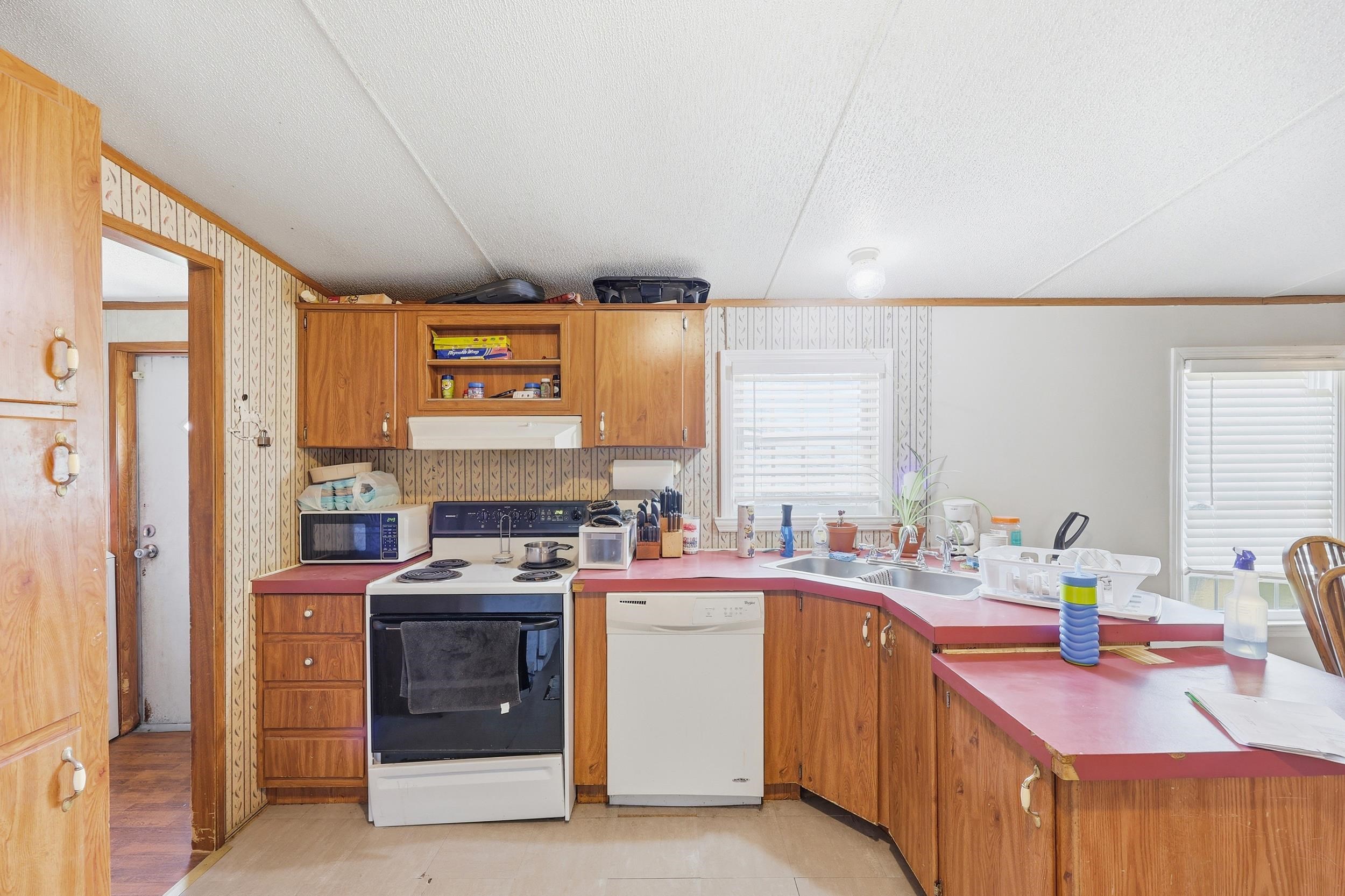 3778 Highway 66 Loris, SC 29569 - Photo 10 of 38