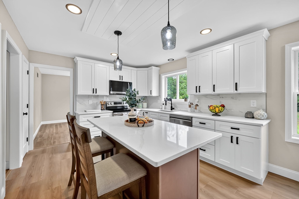 445 Michael Sears Road Belchertown, MA 01007 - Photo 8 of 42 Gallery Image 8
