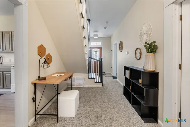 $140,000 | 1002 East Commercial Street, Victoria, TX 77901