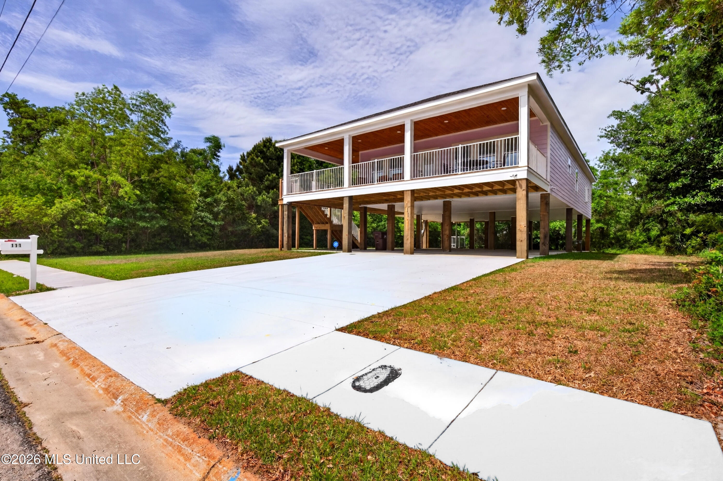 111 Pitcher Point Long Beach, MS 39560 - Photo 4 of 44 111PitcherPointAve-4