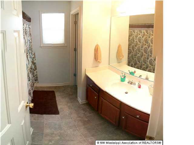 7692 Meadow Ridge Lane Olive Branch, MS 38654 - Photo 13 of 15 Additional Photo