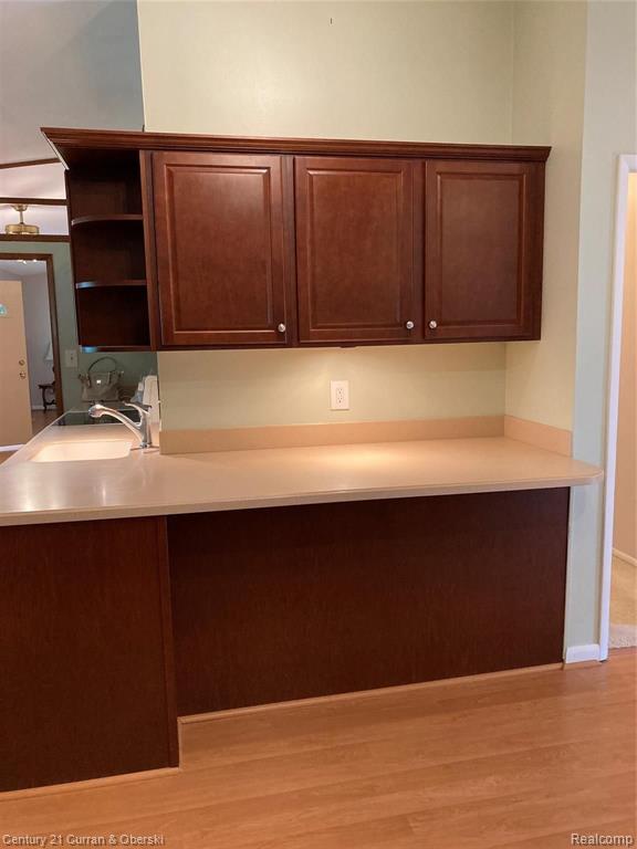 27860 Peppermill Road Farmington Hills, MI 48331 - Photo 9 of 28